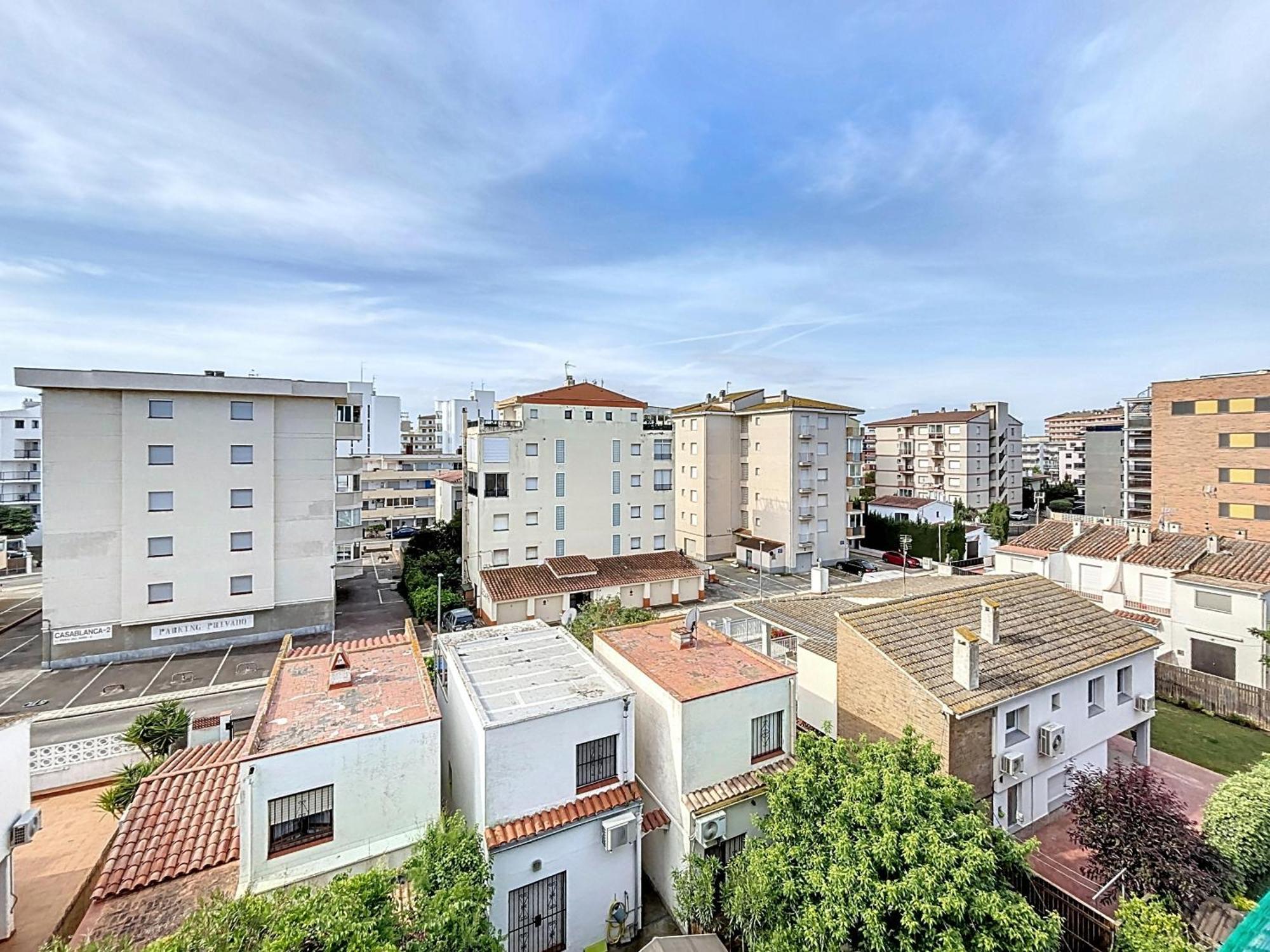 Sol Y Playa 4 1 Piso Muy Bonito Y Reformado Lejlighed Roses Eksteriør billede